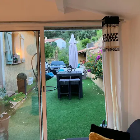 Tres Joli Studio * Le Rayol-Canadel-sur-Mer