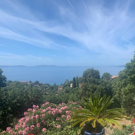 Tres Joli Studio شقة Le Rayol-Canadel-sur-Mer